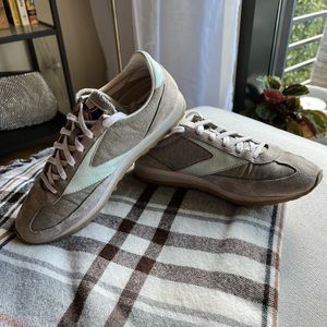 Brooks Hetitage sneakers